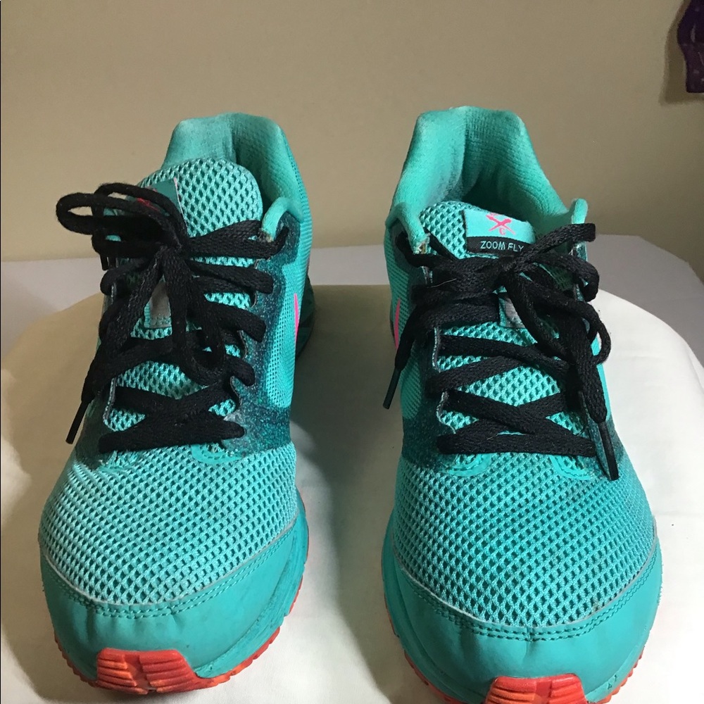 Nike runners. SOLD